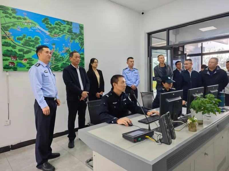 福建省林业局领导赴宁德市开展森林防火工作指导服务