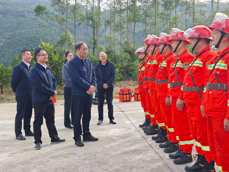 福建省林业局领导赴泉州、漳州指导加强森林防火和林业安全生产工作